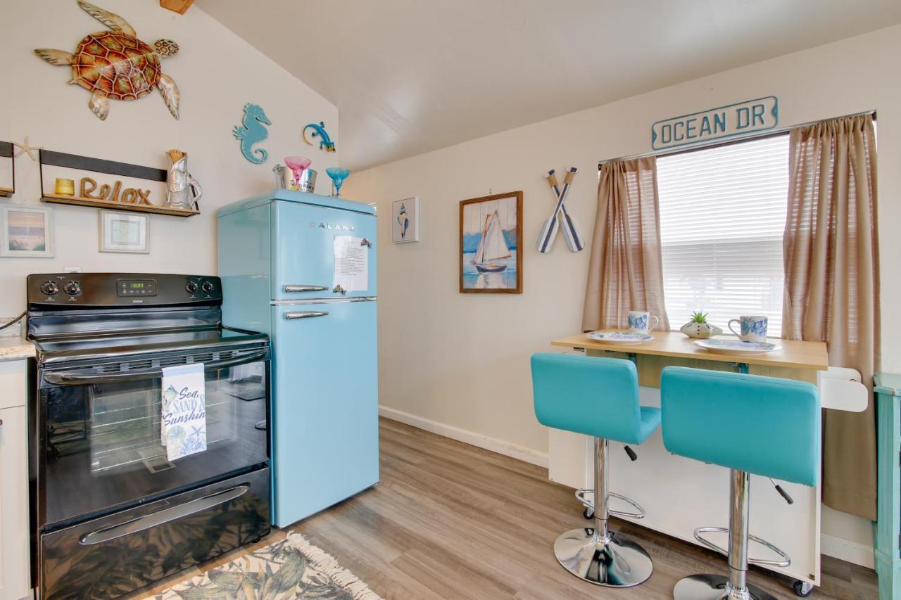 Cozy Waterfront Port Isabel Cottage With Deck! Ngoại thất bức ảnh