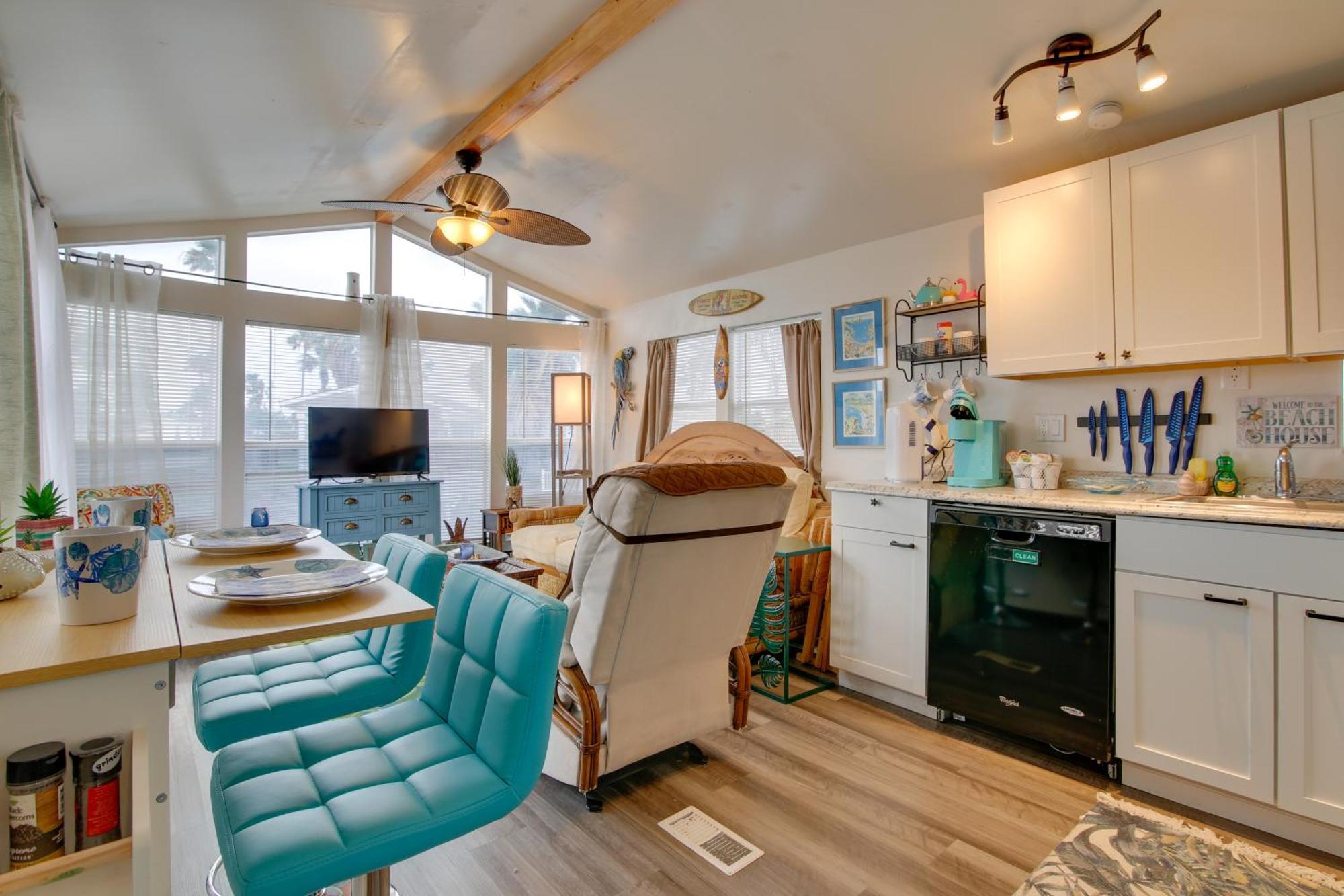 Cozy Waterfront Port Isabel Cottage With Deck! Ngoại thất bức ảnh